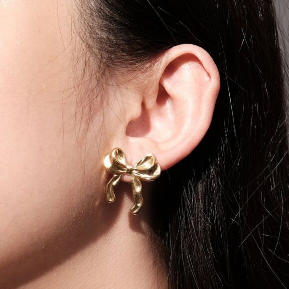 Gold bow stud earrings #177 - Picture 1 of 5